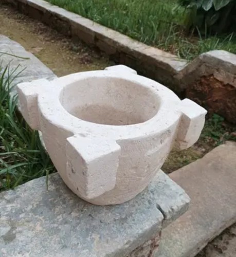 Antico mortaio pietra - antico, in