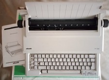 Macchina da scrivere Olivetti