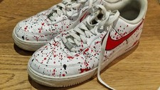 Nike Air Force 1 One dipinte a