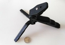 SUPPORTO PALAMARE PER  ANALIZZATORE DI SPETTRO E ANTENNA  AARONIA SPECTRAN