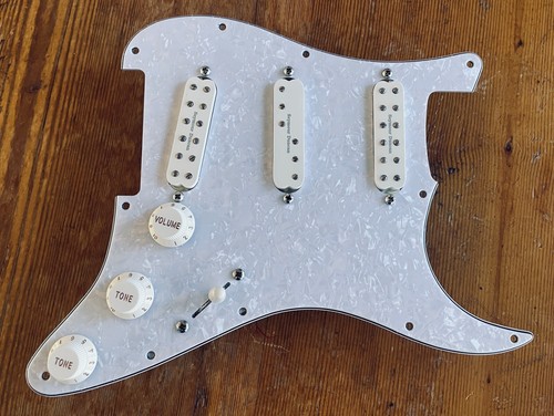 Battipenna stratocaster - battipenna,