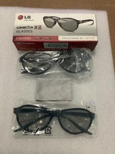 NUOVI OCCHIALI DA CINEMA