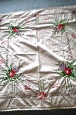 SPLENDIDO UN TOVAGLIETTA PUNTO CROCE "FIORI"  COTONE  76/69  RICAMO A MANO 30 gg