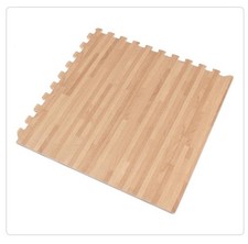 Piastrelle in schiuma stampata