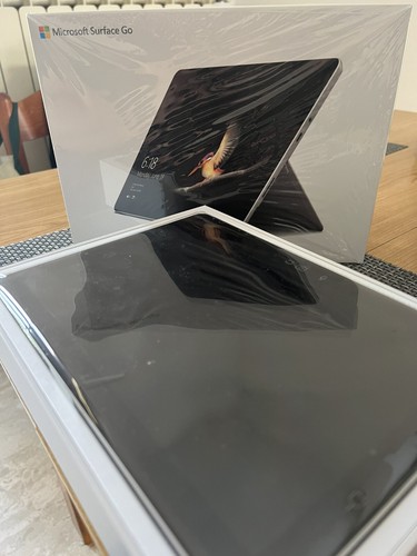 Microsoft surface gen 64 - go,