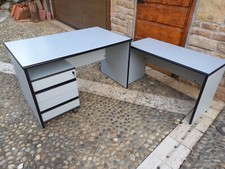 Scrivania con Cassettiera e