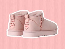 Ugg Classic Ultra Mini Love 26