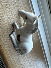 Beswick puledro sdraiato