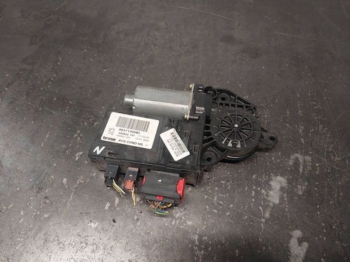 Motore regolatore finestrino