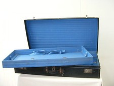 Vecchia valigia auto DRESDA