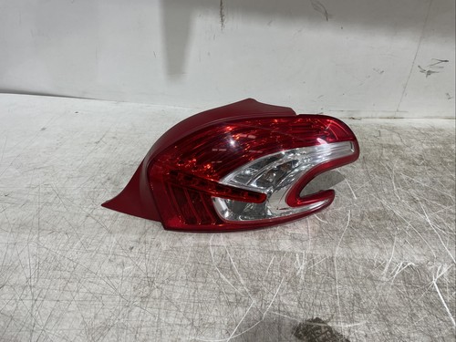 Fanale posteriore destro lato