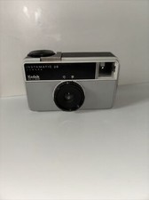 KODAK INSTAMATIC 28 CAMERA