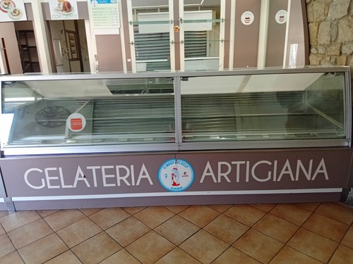 Vetrina gelato gusti - 24,