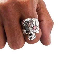 Anello teschio pirata in
