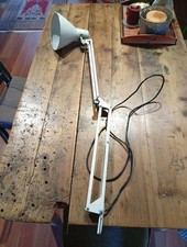 lampada da tavolo industriale