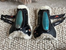 Stivali Equick Fluffy Tendon neri taglia media usati in buone condizioni 