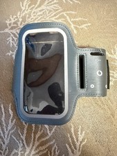 Supporto per cellulare da braccio