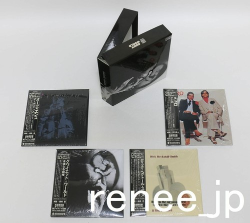 Quiet world audience - quiet, world,