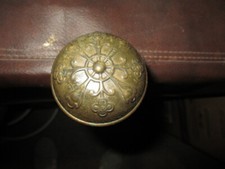 MW.A853: ANTIQUE GOLD ENGRAVED