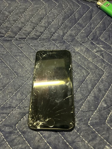 Iphone jet black - 7,