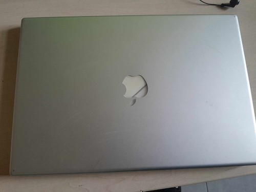 Apple macbook pro - apple, 2010