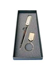 ARTICOLO REGALO SET TAGLIACARTE CON PORTACHIAVI IN ACCIAIO IN ELEGANTE SCATOLA