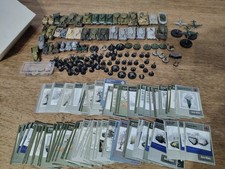 Axis & Allies Miniatures  1939-1945 Lot Collection 125 Models MANY RARE 