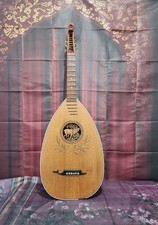 Vecchio liuto chitarra