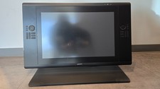 Watcom Cintiq 24HD DTH-2400
