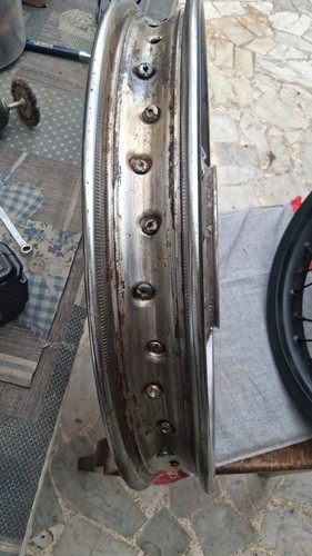 Cerchio posteriore honda cb350 - posteriore,