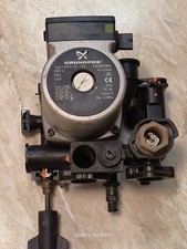 Pompa Grundfos caldaia circolatore UPS 15-50