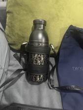 Dior, bottiglia d'acqua
