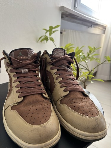 Air jordan mid - jordan,