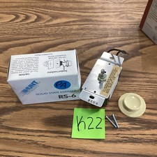 Dimmer elettronico a stato