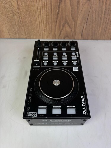 Tech kontrol one - dj-tech,