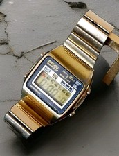 VINTAGE 1980  Quarzo Seiko LCD A128-5000 Gold  Massiccio Inox .