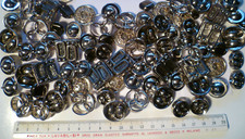 80 BOTTONI RESINA / METALLO VINTAGE ANNI 80 COLOR ARGENTO VECCHIA MERCERIA