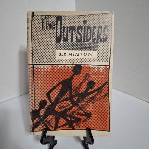 The outsiders e hinton - e.,