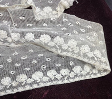 Pizzo antico pregiato - bordo