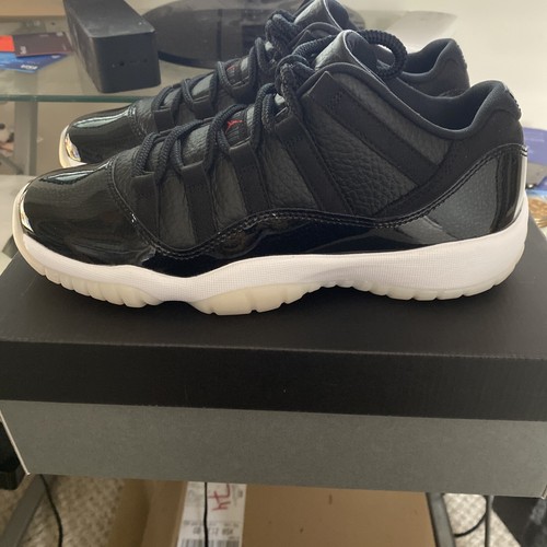 Taglia jordan 11 - 6,