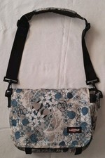 Eastpak Borsa A Tracolla Tipo Messenger 34x24 Cm