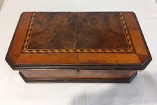 Scrivania da viaggio in mogano intarsiato della seconda metà dell''800