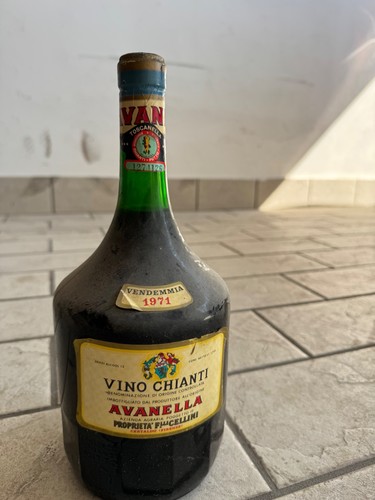 Bottiglia vino vintage chianti - bottiglia,