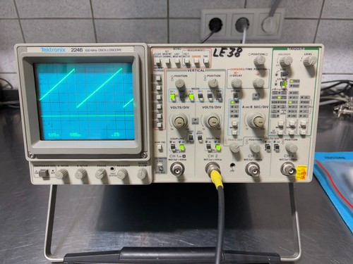 Oscilloscopio tektronix 2246 - oscilloscopio,