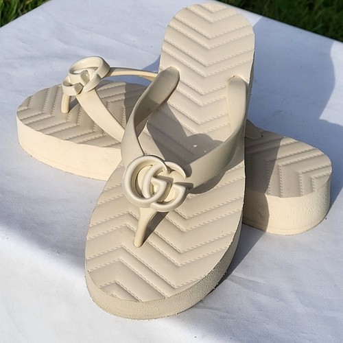 Gucci chervon thong sandali - gucci,