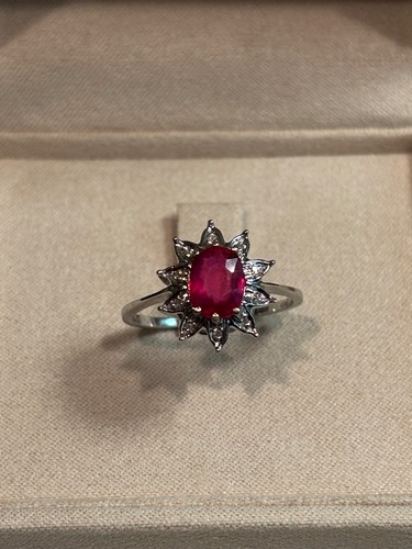 Anello rubino brillanti - e,
