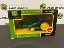 BRITAINS 42073 TRATTORE CINGOLATO JOHN DEERE 8430T SCALA 1:32
