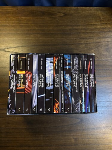 James bond 007 book box - ,