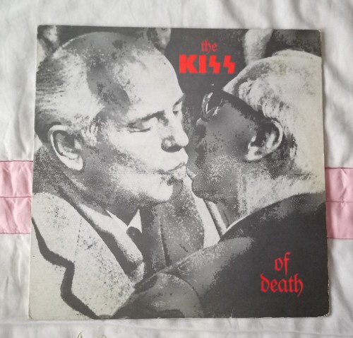 Kiss the - kiss,