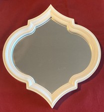 Piccolo specchio da parete